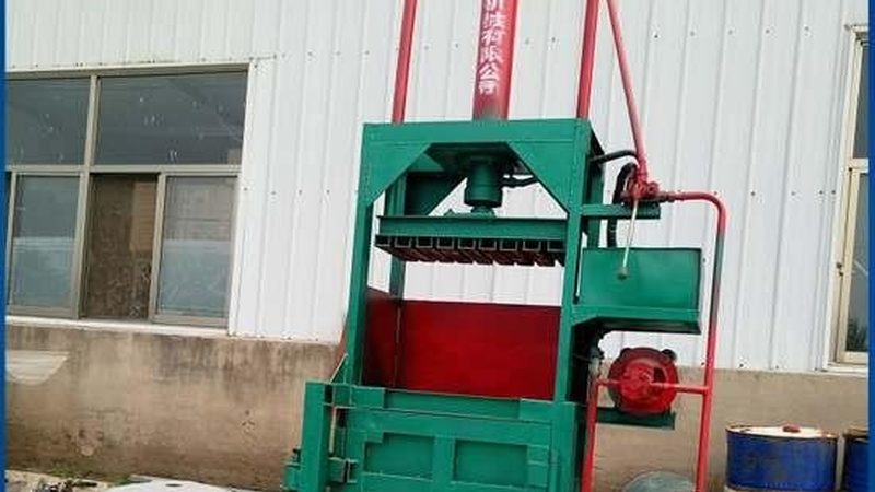 实验室用小型灌装旋盖一体机：揭秘其核心技术与选型要点**